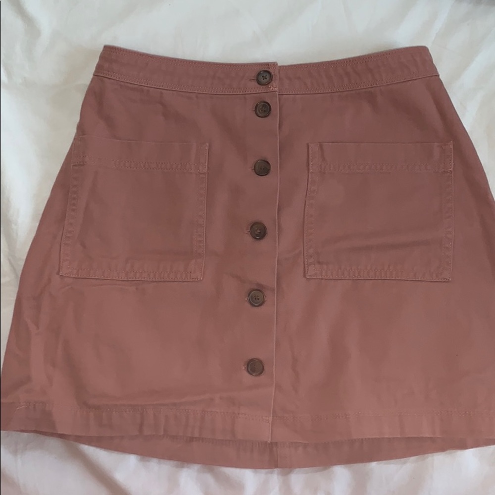 Old Navy mauve button up skirt